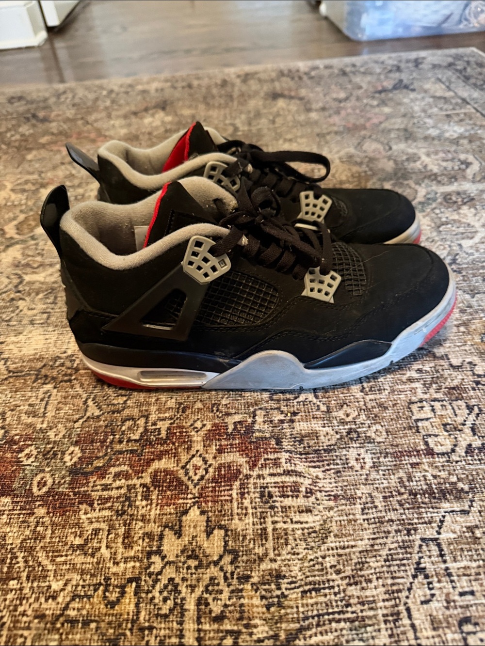 Nike Men's Black and Red Low-Top Sneakers